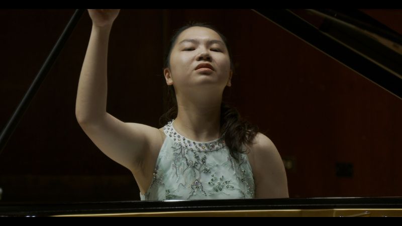 15-Year-Old Pianist Plays Beethoven - Daily Joy